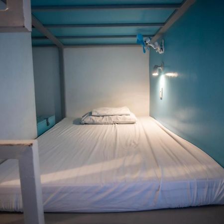 Mad Monkey Hostel Boracay Boracay Island Екстер'єр фото